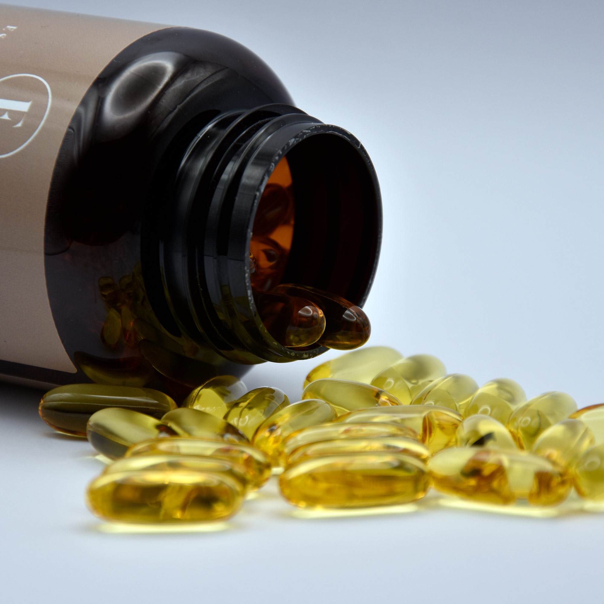 Omega-3-Fettsaeuren_alt1_2000x2000 Essentialothek: Omega 3 Fettsäuren